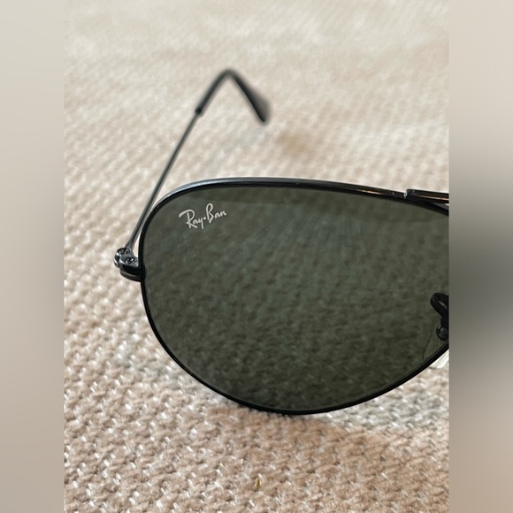 Ray Ban Aviator Classic - Picture 8 of 12